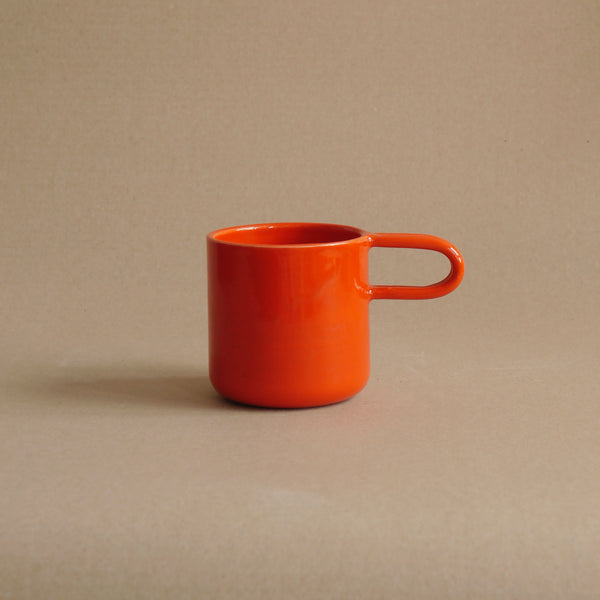 Mug Nomi